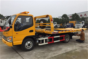 浮山哪里有拖车服务