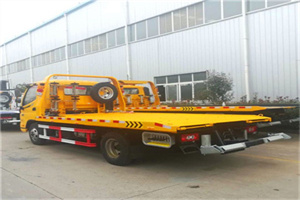 浮山附近拖车救援搭电